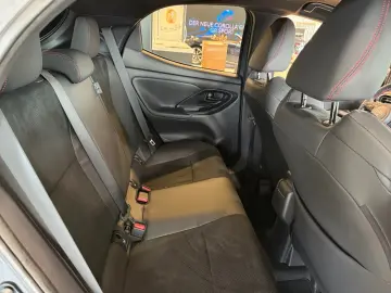 TOYOTA Yaris GR Sport 15 Jahre Relax Garantie