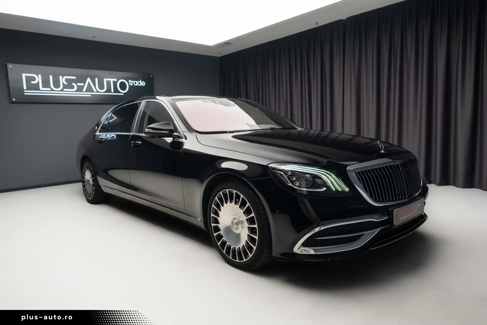 Mercedes-Benz S560 4Matic Maybach