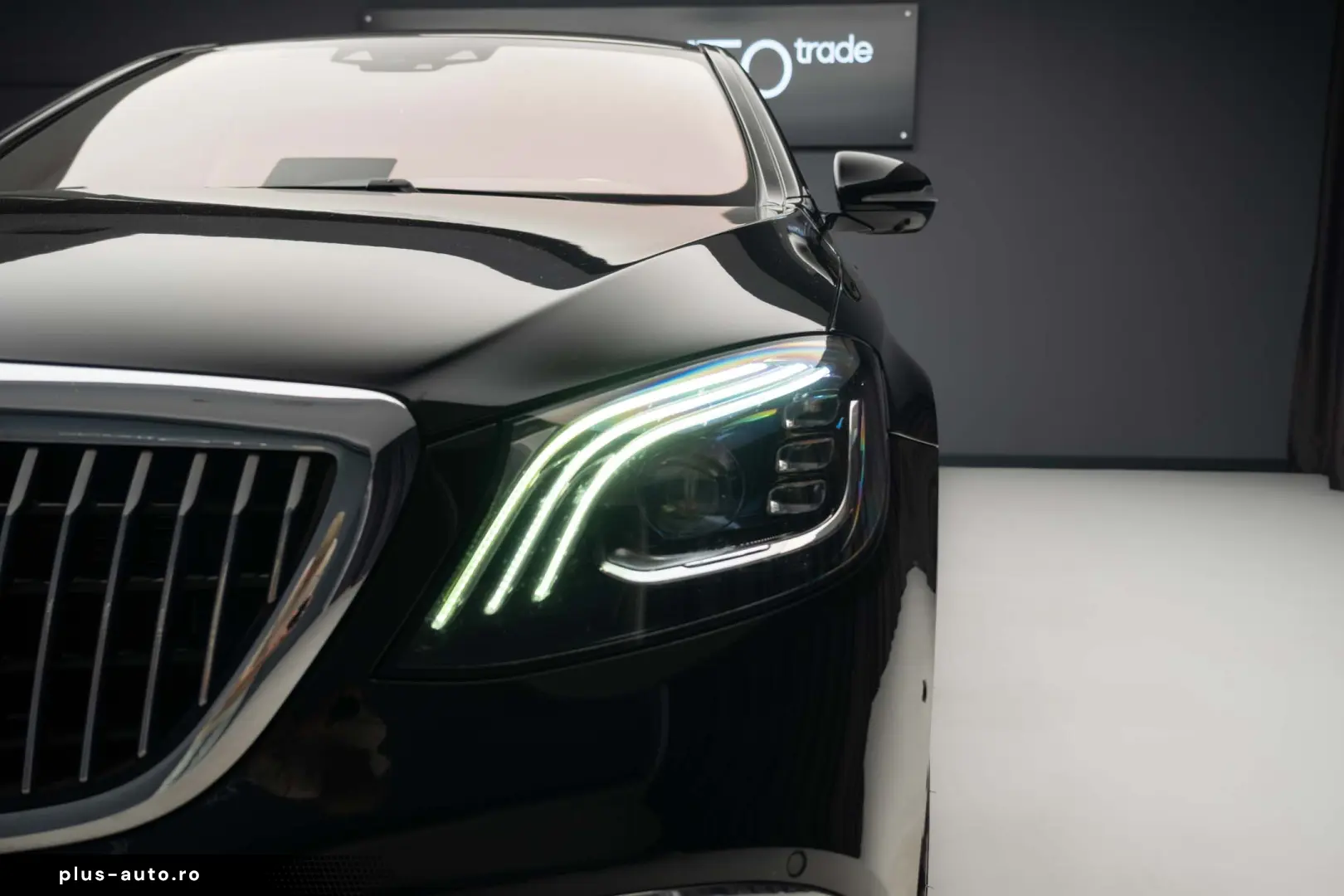 Mercedes-Benz S560 4Matic Maybach