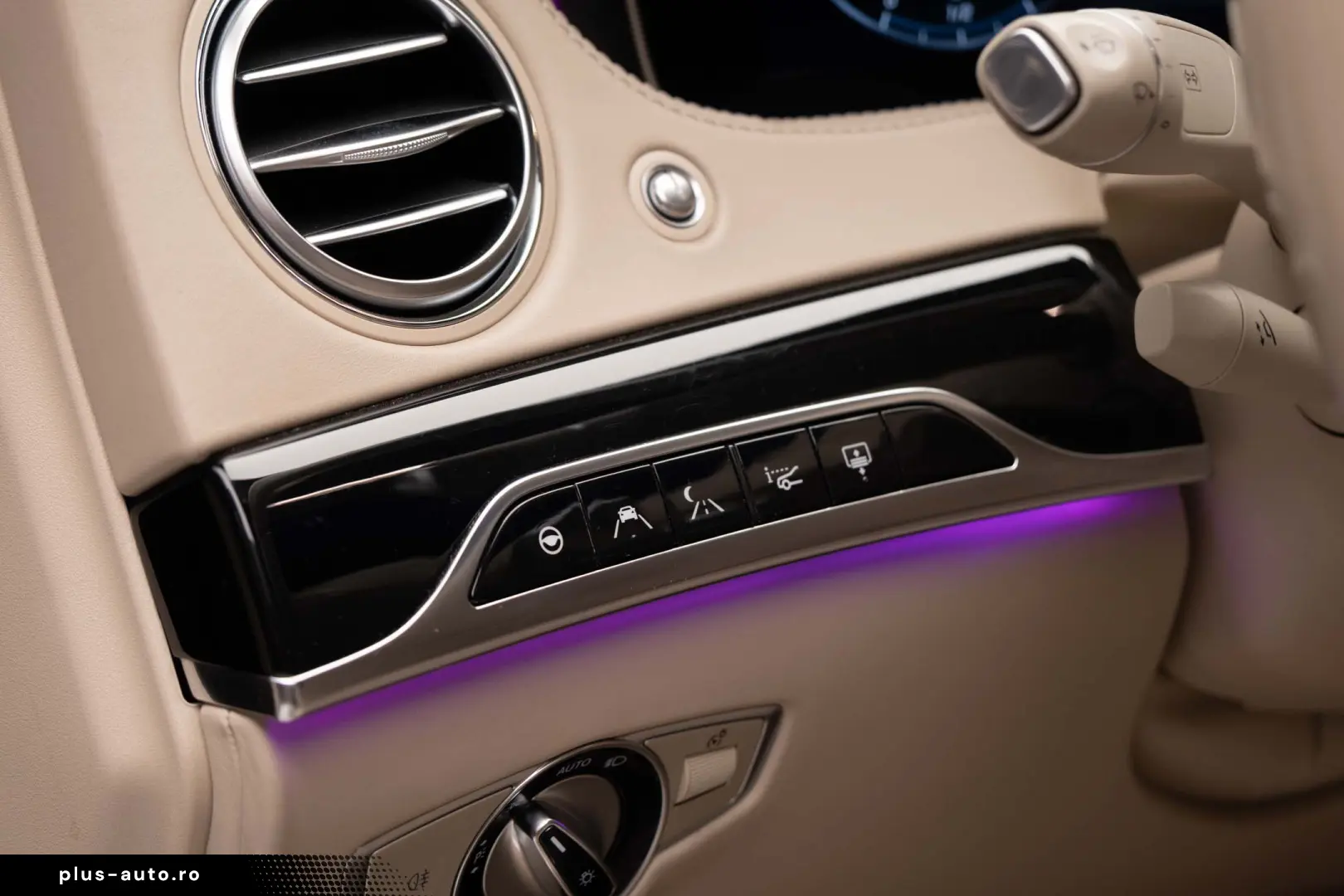 Mercedes-Benz S560 4Matic Maybach
