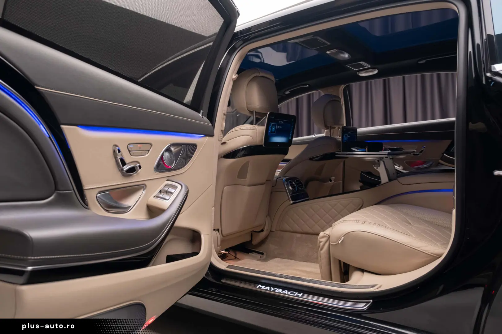 Mercedes-Benz S560 4Matic Maybach