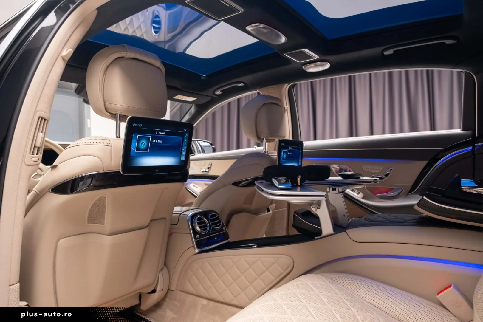 Mercedes-Benz S560 4Matic Maybach