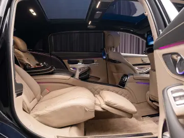 Mercedes-Benz S560 4Matic Maybach