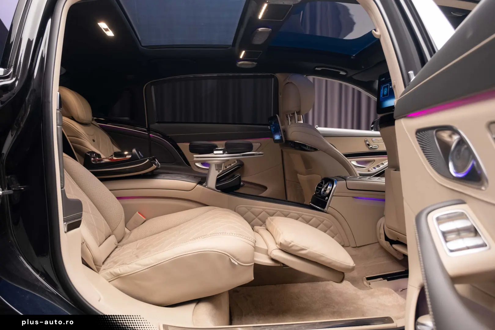 Mercedes-Benz S560 4Matic Maybach