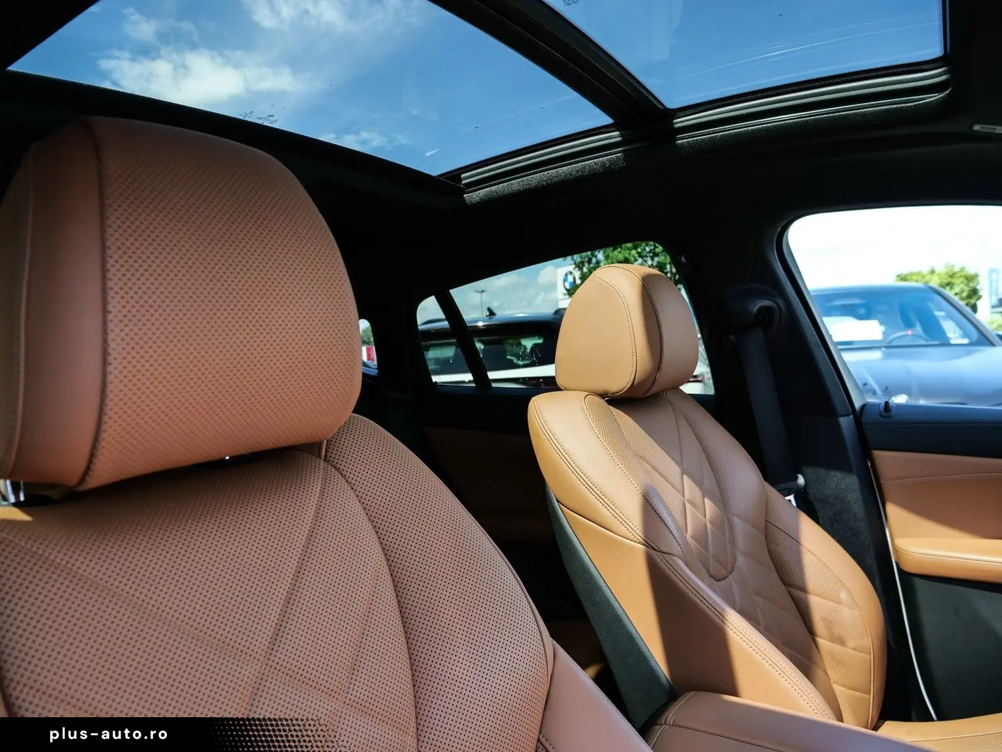 BMW X6 xDrive30d M Sport HUD PANO RFK NAVI LED DAB