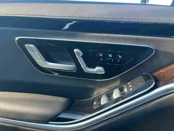 MERCEDES-BENZ S 350 d Sitzklima HA-Lenkung LED Distr. 20 AMG