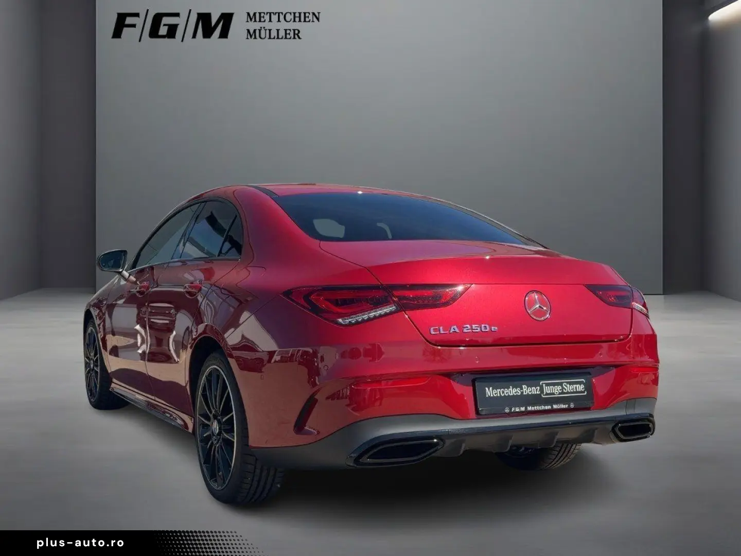 MERCEDES-BENZ CLA 250 e AMG Pano Multibeam Memo