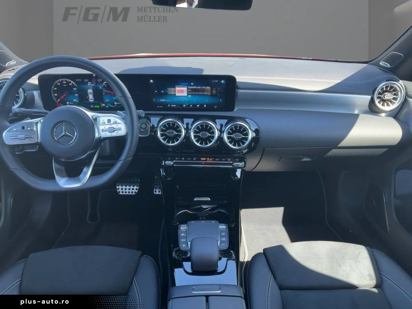 MERCEDES-BENZ CLA 250 e AMG Pano Multibeam Memo