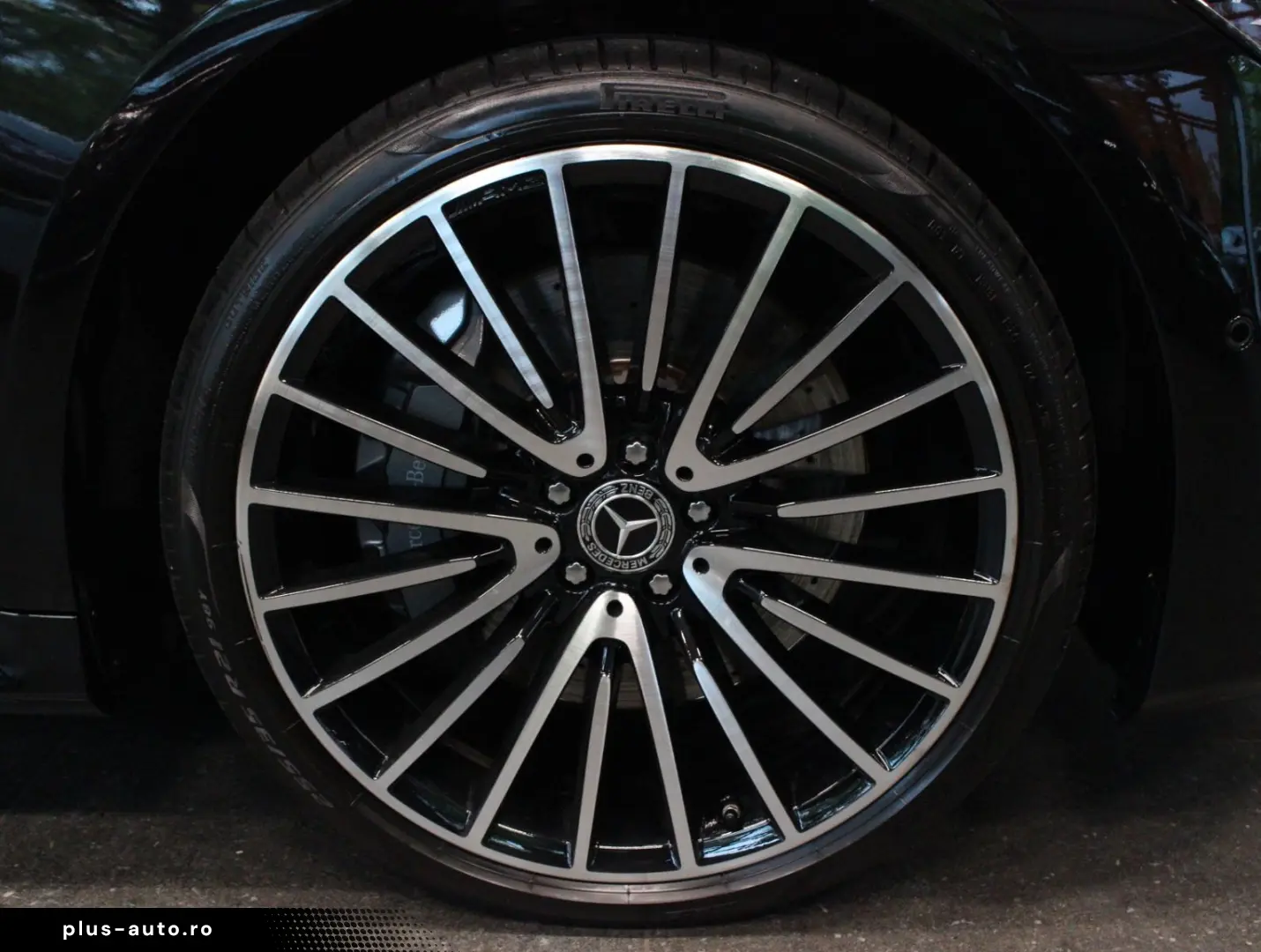 MERCEDES-BENZ S 500L 4Matic AMG Line Chauffeur Execu&hellip;