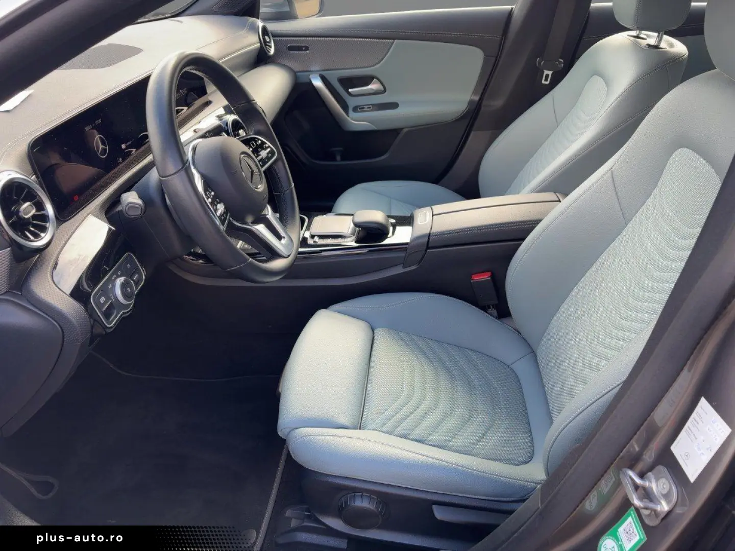 MERCEDES-BENZ CLA 250 e Progressive Navi Pano LED R-Kam