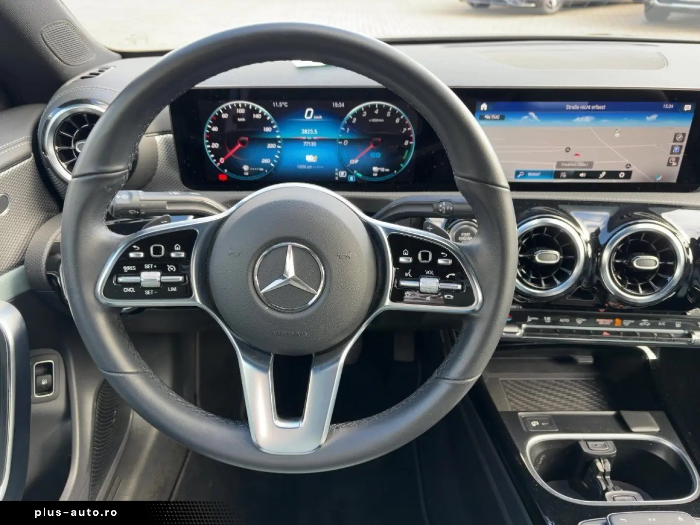 MERCEDES-BENZ CLA 250 e Progressive Navi Pano LED R-Kam