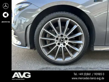 MERCEDES-BENZ CLA 250 e  AMG Pano 360  MBEAM Burm Memory