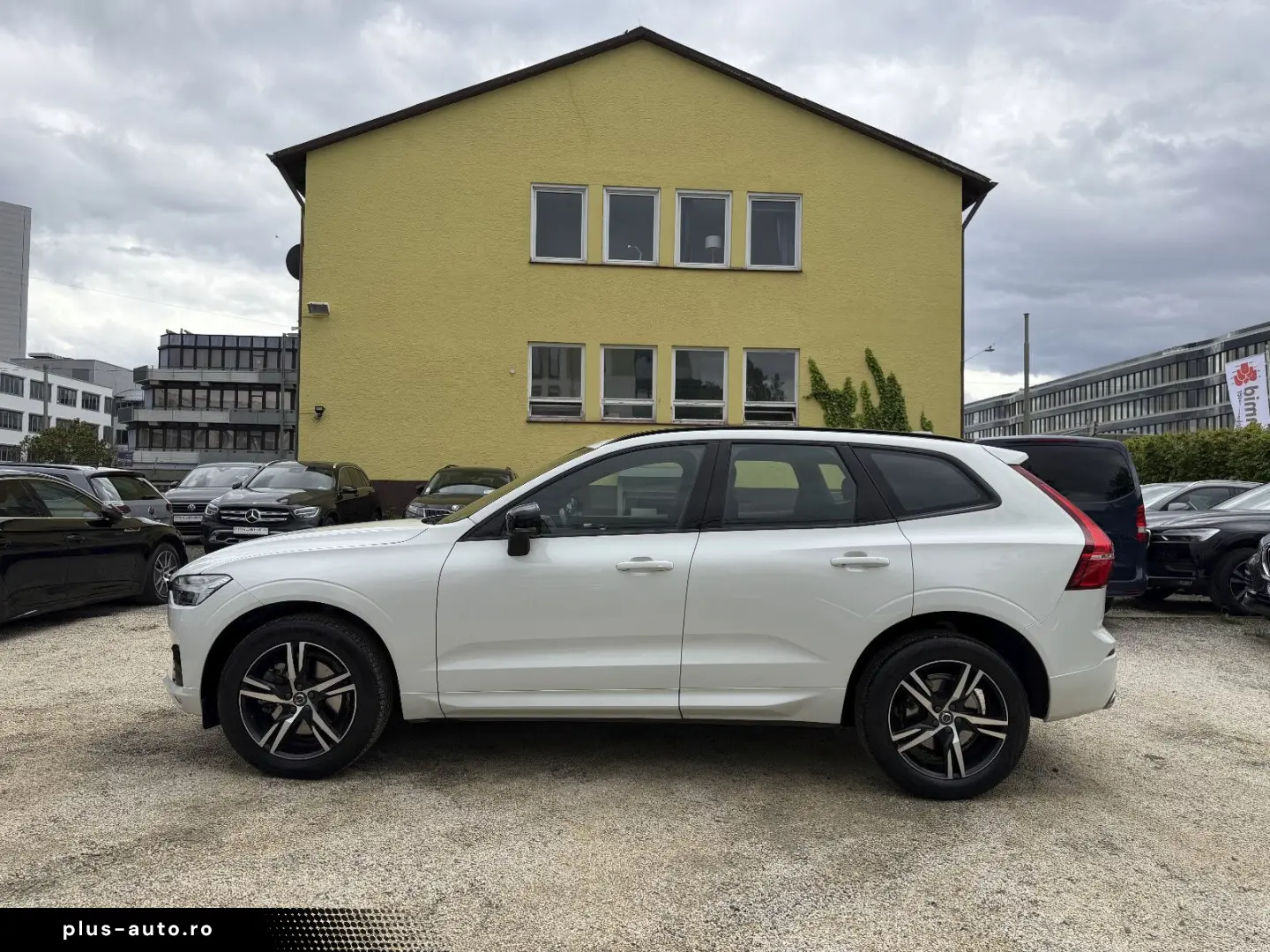 VOLVO XC60 R Design LED KAMERA LEDER MEMORY SPURASSIST