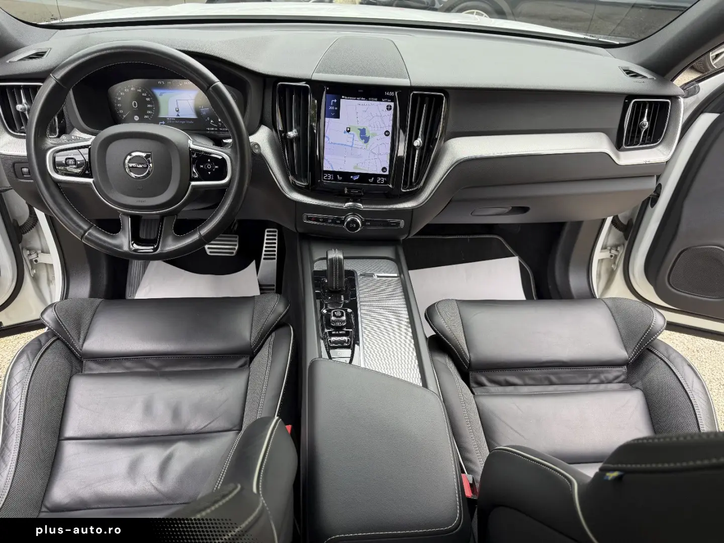 VOLVO XC60 R Design LED KAMERA LEDER MEMORY SPURASSIST