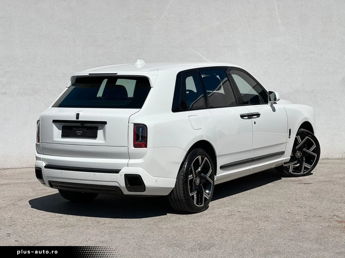 ROLLS-ROYCE Cullinan 2024 — imagine 2