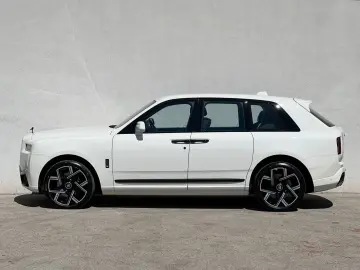 ROLLS ROYCE Cullinan Black Badge Série II