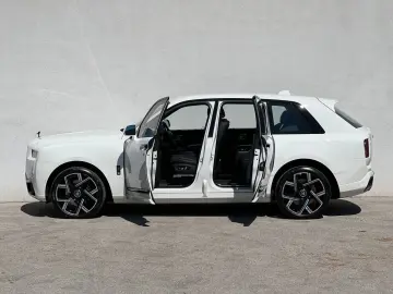 ROLLS ROYCE Cullinan Black Badge Série II