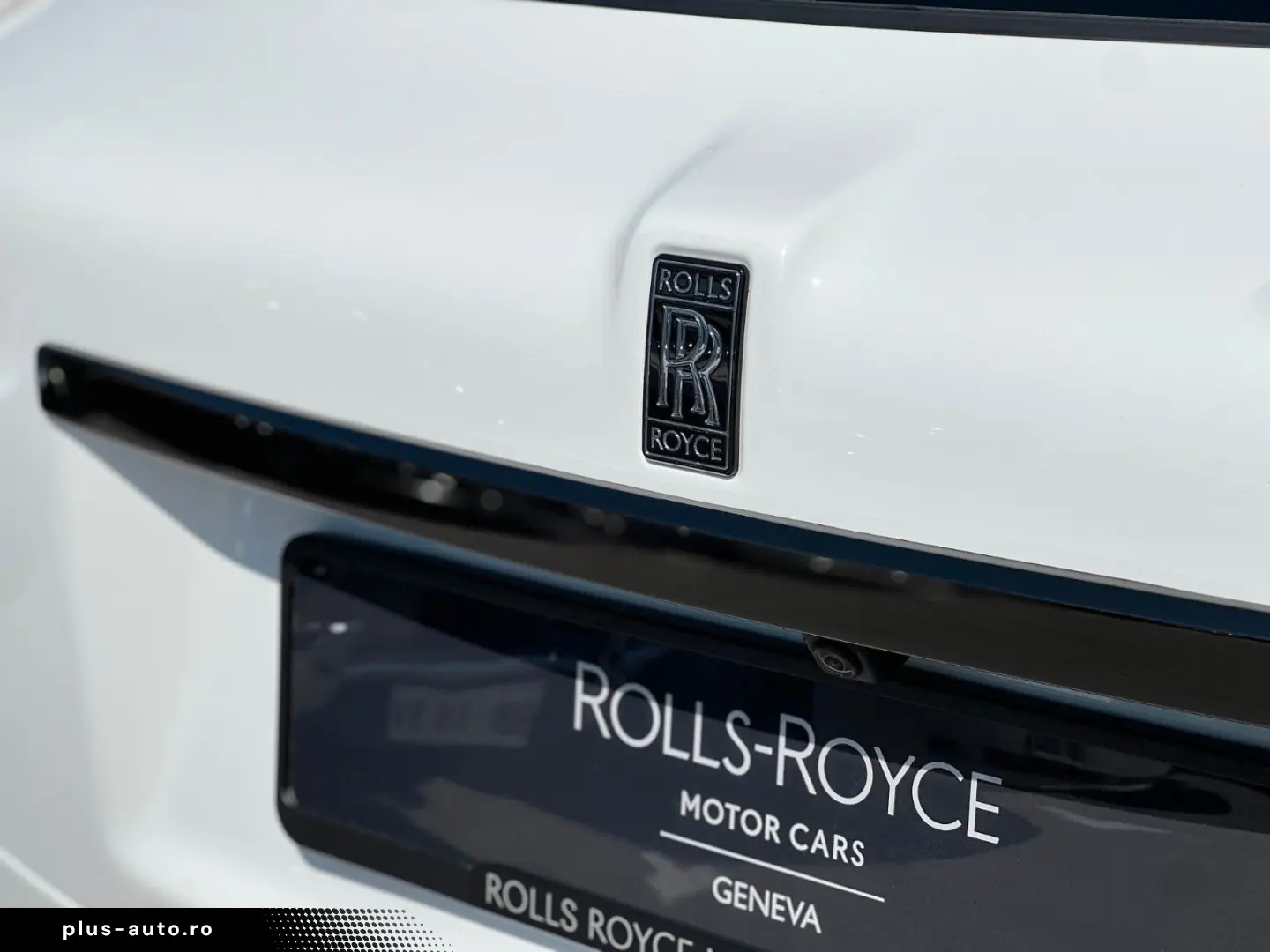 ROLLS-ROYCE Cullinan 2024 — imagine 8