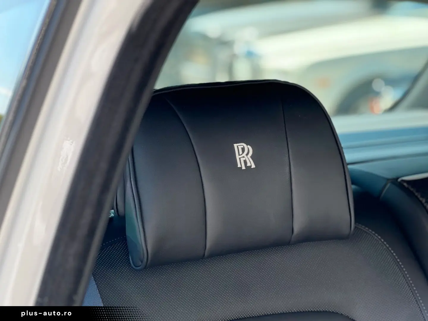 ROLLS-ROYCE Cullinan 2024 — imagine 22