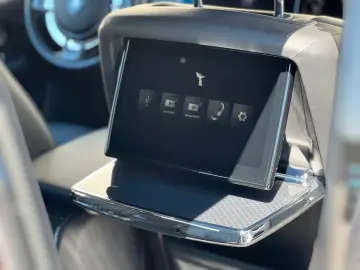 ROLLS ROYCE Cullinan Black Badge Série II