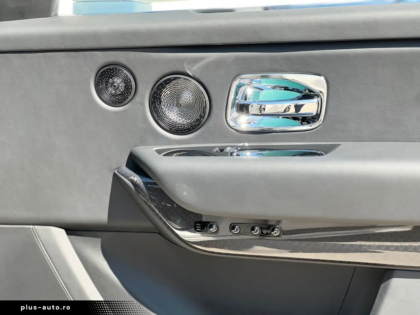ROLLS-ROYCE Cullinan 2024 — imagine 24