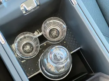 ROLLS ROYCE Cullinan Black Badge Série II