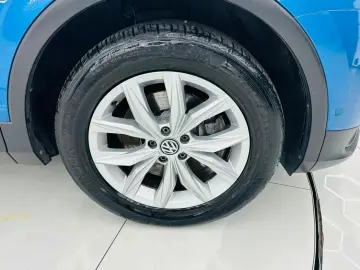 VOLKSWAGEN TIGUAN 2018 2.0i E6 4X4 Garantie 12 Luni Rate Ava