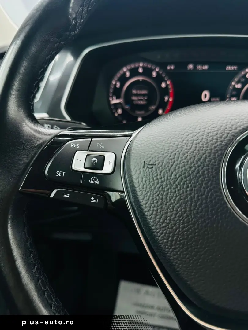 VOLKSWAGEN TIGUAN 2018 2.0i E6 4X4 Garantie 12 Luni Rate Ava