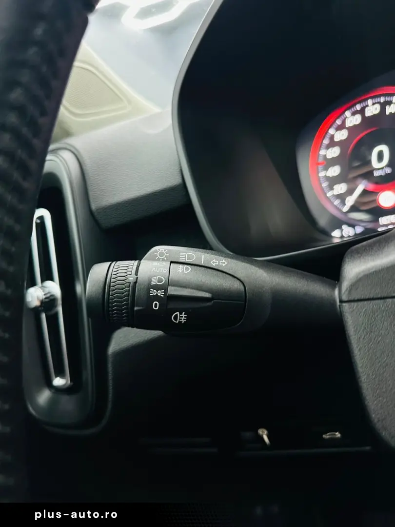 VOLVO Xc-40 2019 2.0D E6 Garantie 12 Luni Rate Avans 0 Doar