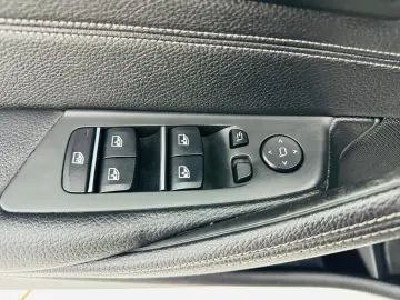 BMW Seria 5 2018 2.0i E6 Plug-in Hybrid 530e iPerformance Ga