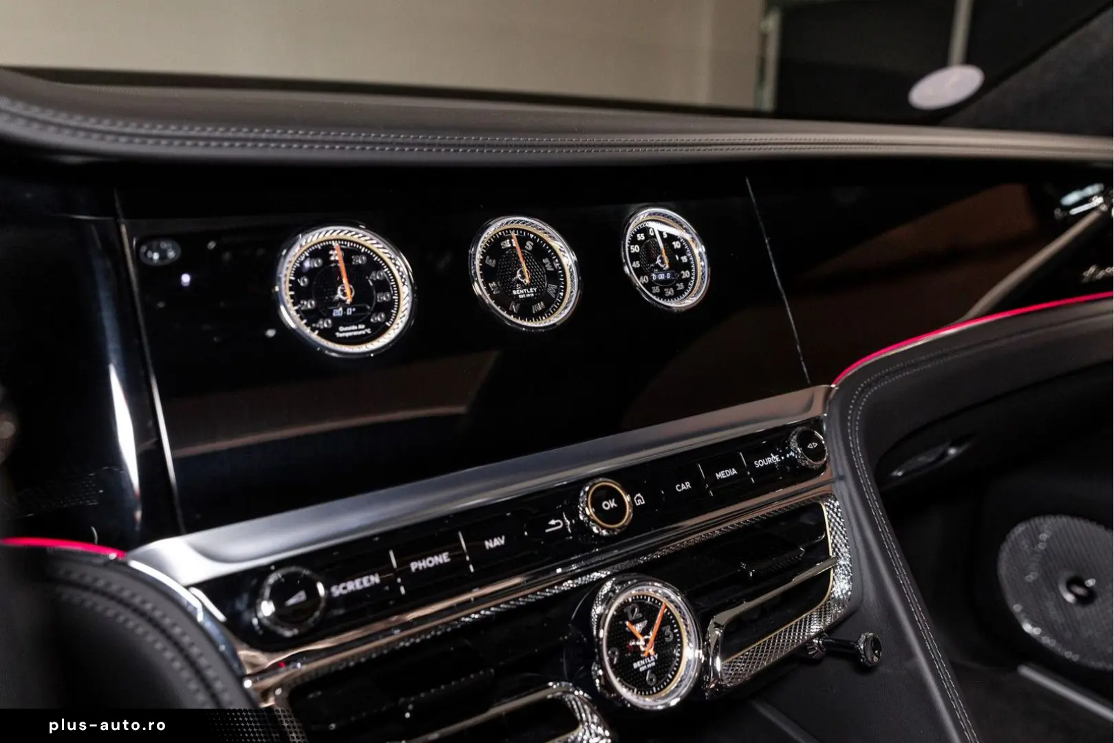 BENTLEY Flying Spur Azure Hybrid  Touring Spec NAIM Rota