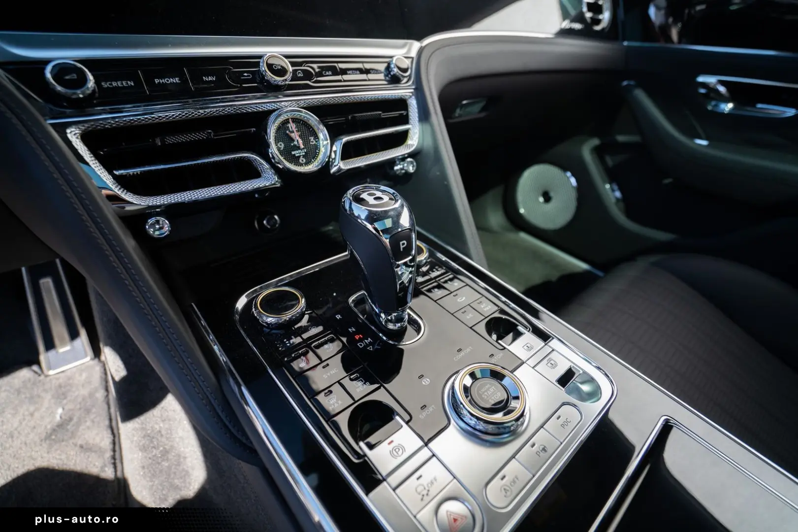 BENTLEY Flying Spur Azure V8  UVP 299.962 00€