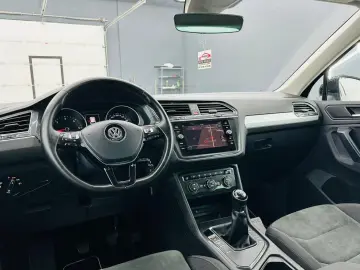 VOLKSWAGEN TIGUAN 2019 2.0D E6 Garantie 12 Luni Rate Avans 0
