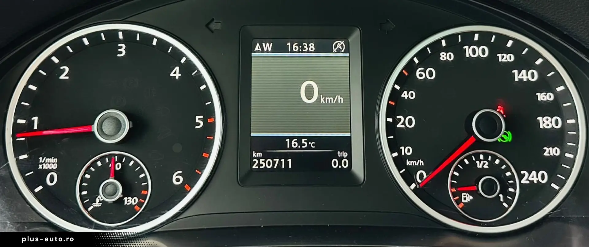 VOLKSWAGEN TIGUAN 2012 2.0D E5 4x4 Garantie 12 Luni Rate Ava