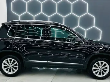 VOLKSWAGEN TIGUAN 2012 2.0D E5 4x4 Garantie 12 Luni Rate Ava