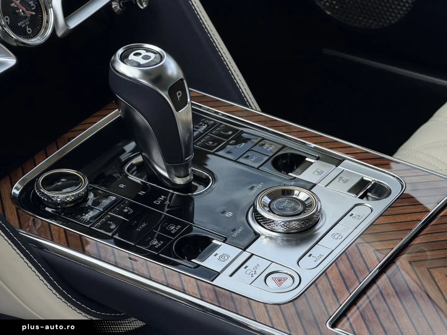 BENTLEY Flying Spur Azure Hybrid V8  NAIM RSE