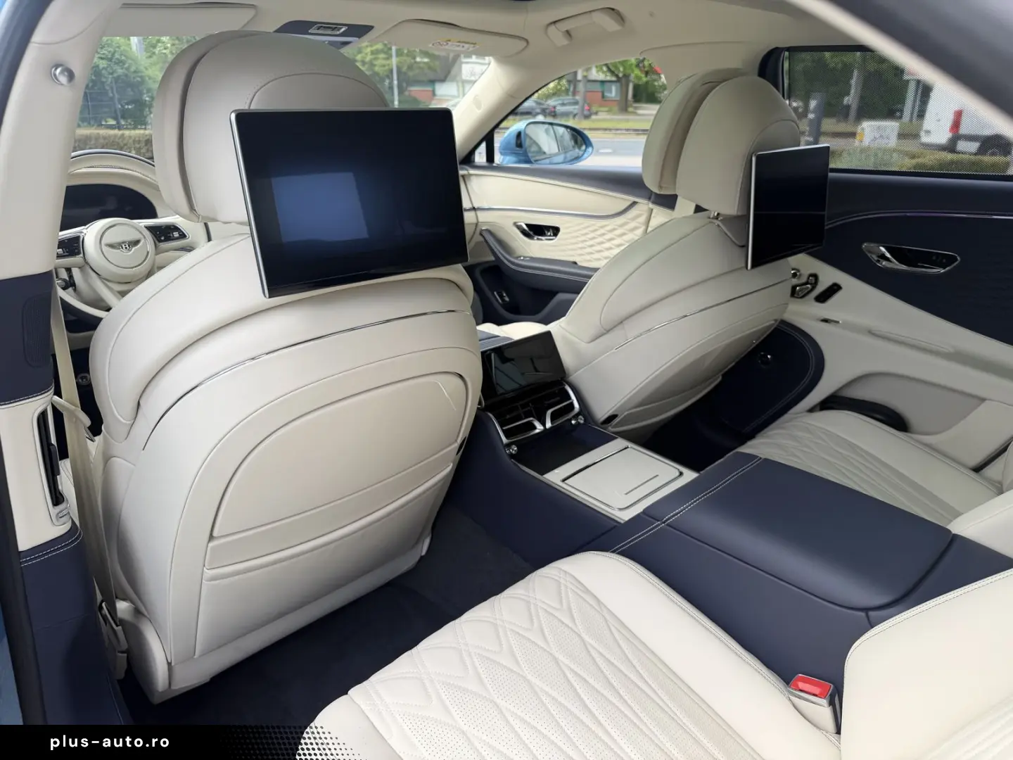 BENTLEY Flying Spur Azure Hybrid V8  NAIM RSE