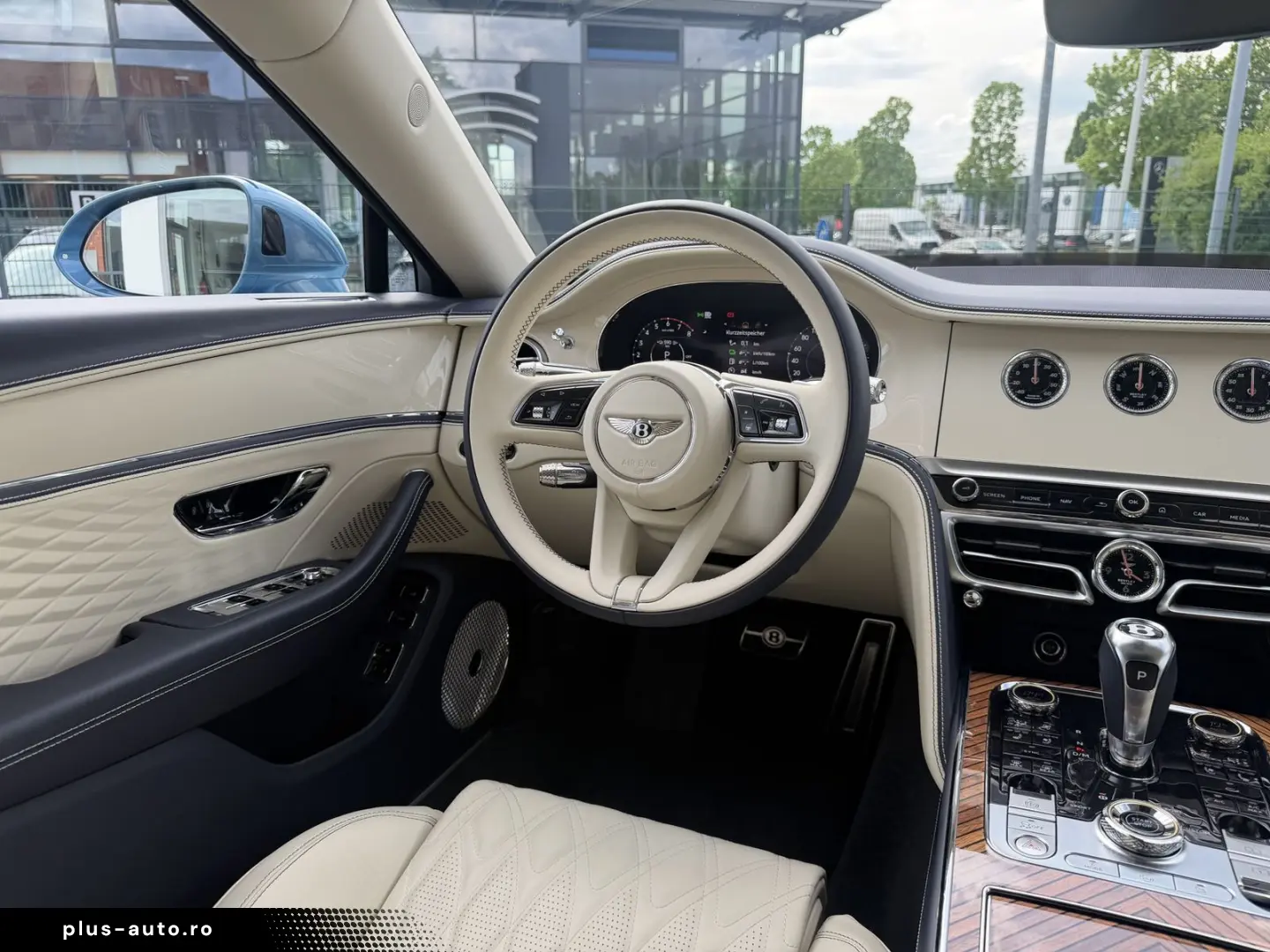 BENTLEY Flying Spur Azure Hybrid V8  NAIM RSE