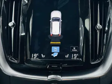 VOLVO Xc-60 2018 2.0D E6 Garantie 12 Luni Rate Avans 0 Doar