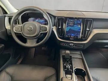VOLVO XC60 B4 Aut Vollleder PilotAssist BLIS LED Googl
