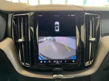 VOLVO XC60 B4 Aut Vollleder PilotAssist BLIS LED Googl