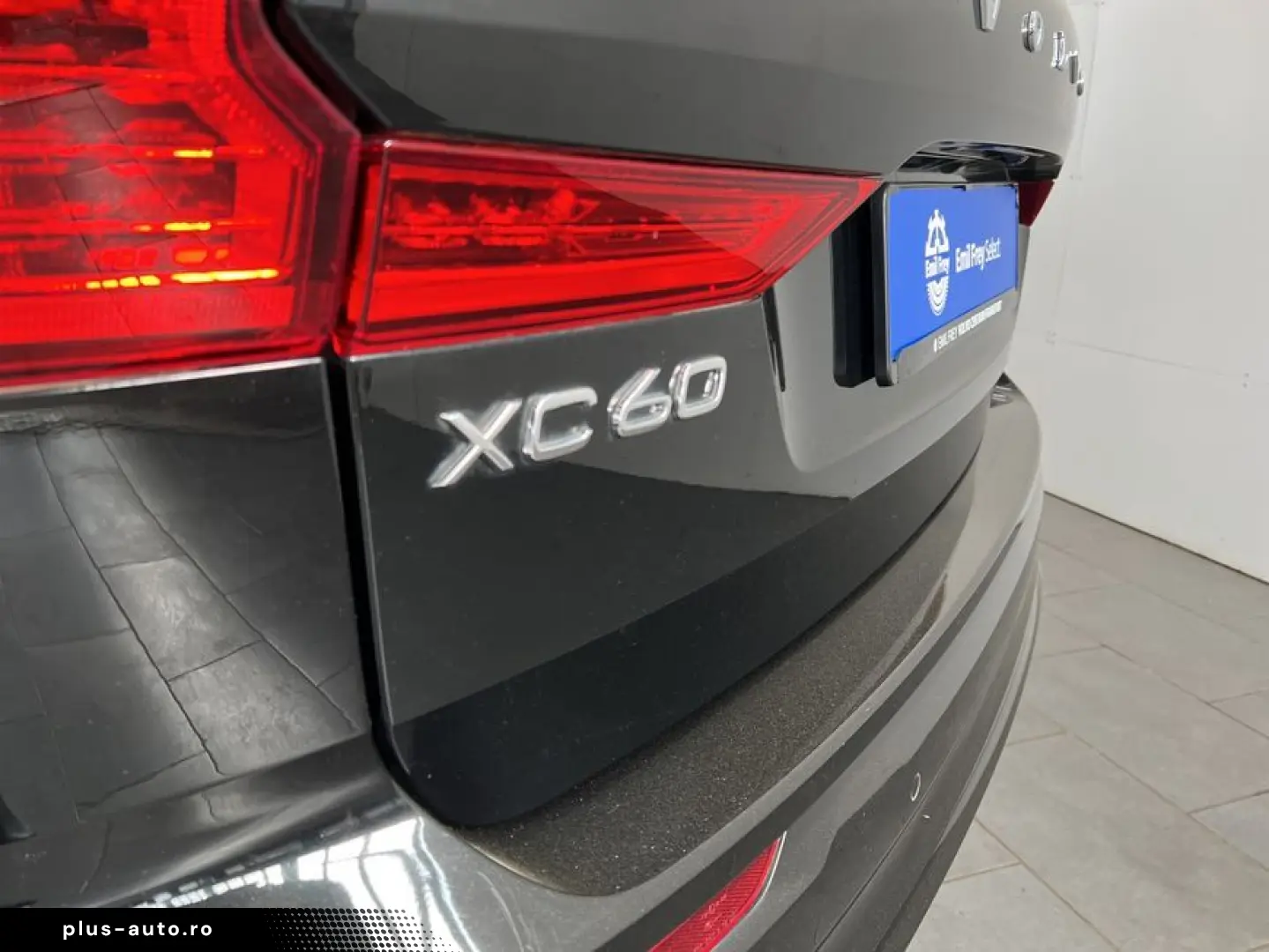 VOLVO XC60 B4 Aut Vollleder PilotAssist BLIS LED Googl