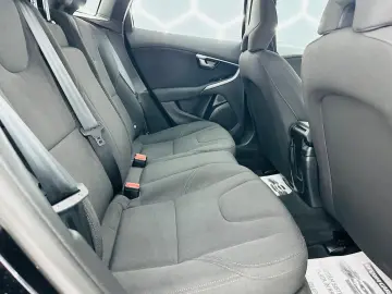 VOLVO V40 2017 2.0D E6 Garantie 12 Luni Rate Avans 0 Doar Cu