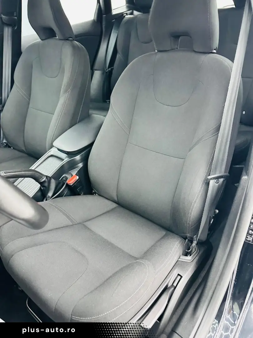 VOLVO V40 2017 2.0D E6 Garantie 12 Luni Rate Avans 0 Doar Cu