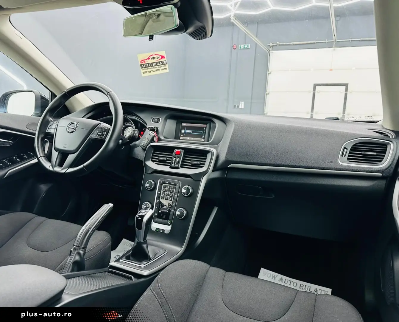 VOLVO V40 2017 2.0D E6 Garantie 12 Luni Rate Avans 0 Doar Cu