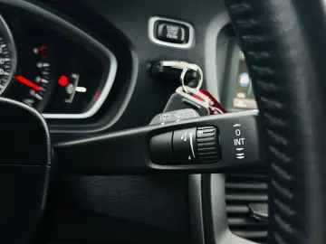 VOLVO V40 2017 2.0D E6 Garantie 12 Luni Rate Avans 0 Doar Cu