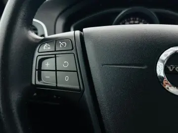 VOLVO V40 2017 2.0D E6 Garantie 12 Luni Rate Avans 0 Doar Cu