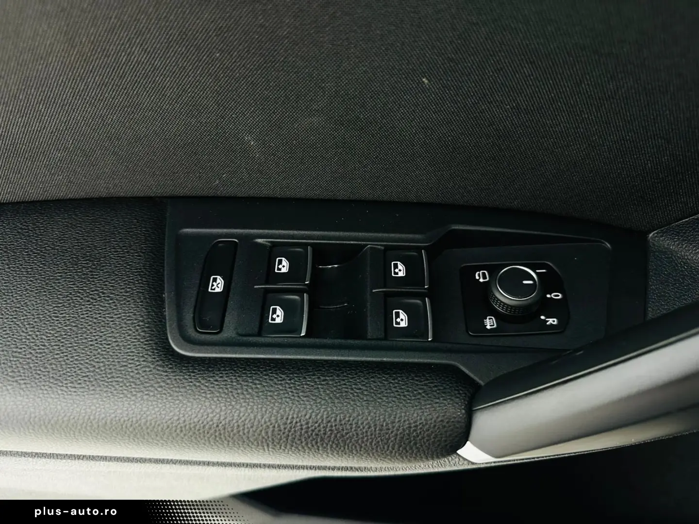 VOLKSWAGEN TIGUAN 2017 2.0D E6 4x4 Garantie 12 Luni Rate Ava