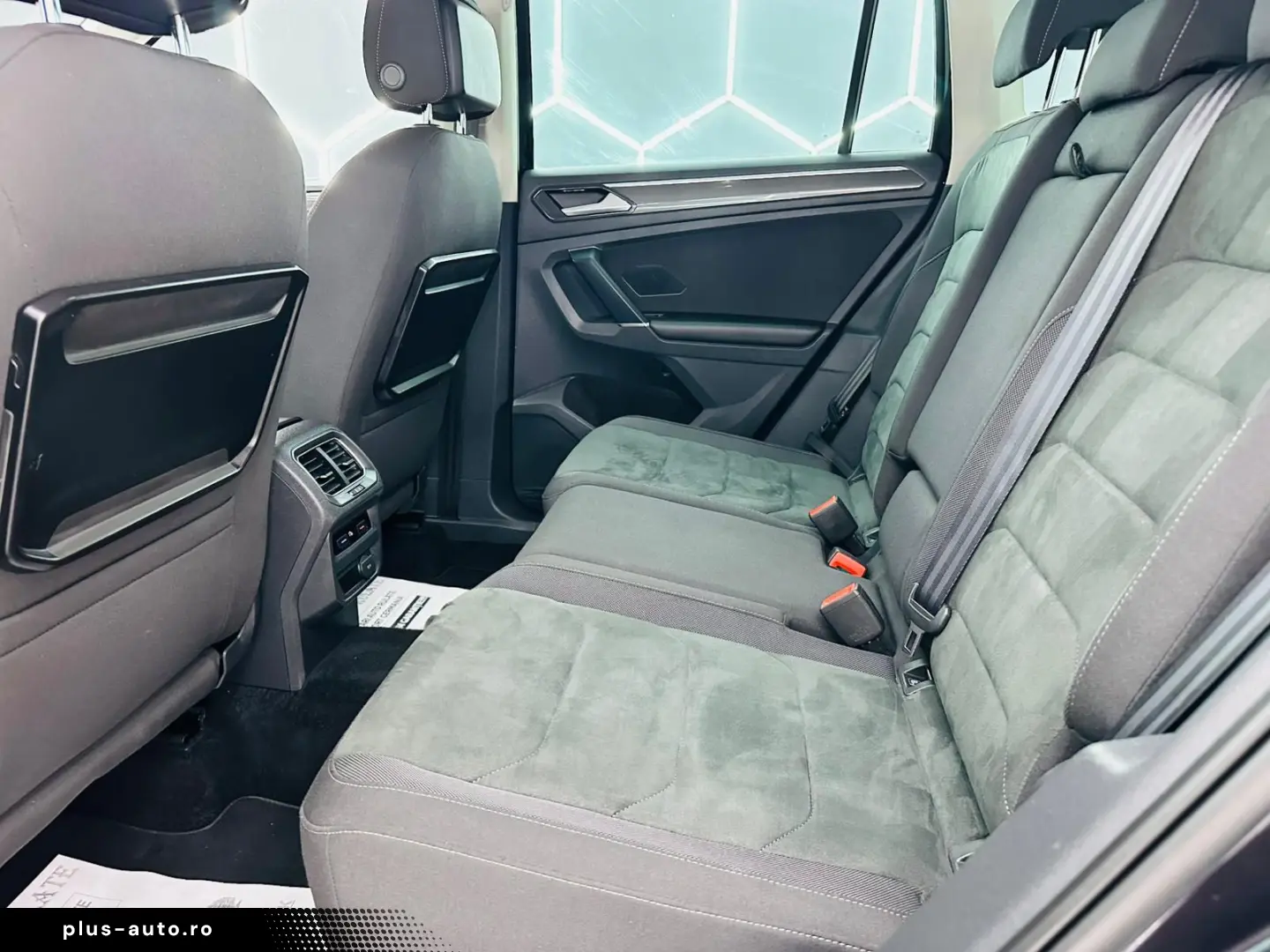 VOLKSWAGEN TIGUAN 2017 2.0D E6 4x4 Garantie 12 Luni Rate Ava