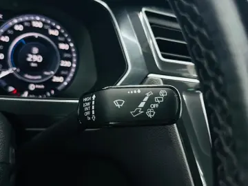 VOLKSWAGEN TIGUAN 2017 2.0D E6 4x4 Garantie 12 Luni Rate Ava